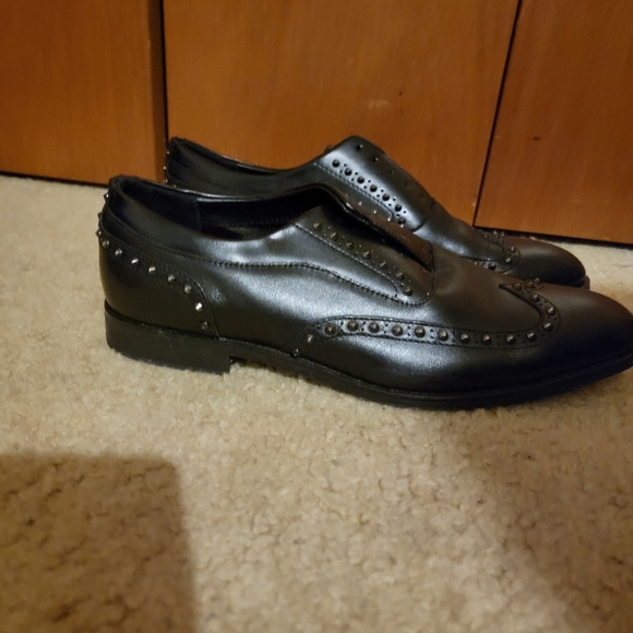 Men dress shoes